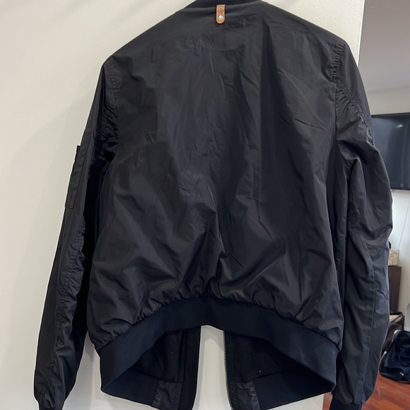 Mackage bomber jacket XS - Picture 6 of 6